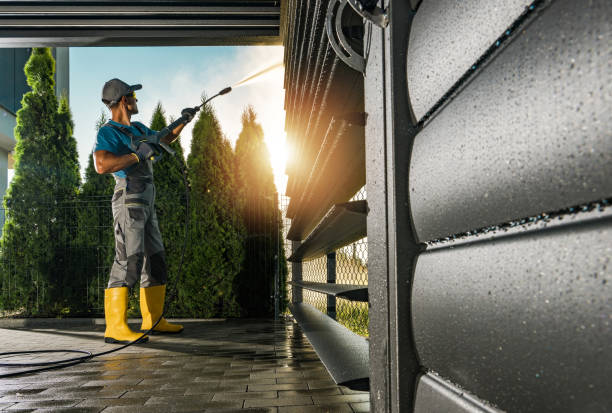 Why Choose Our Certified Pressure Washing Experts for Your Project Needs in Mead, WA?